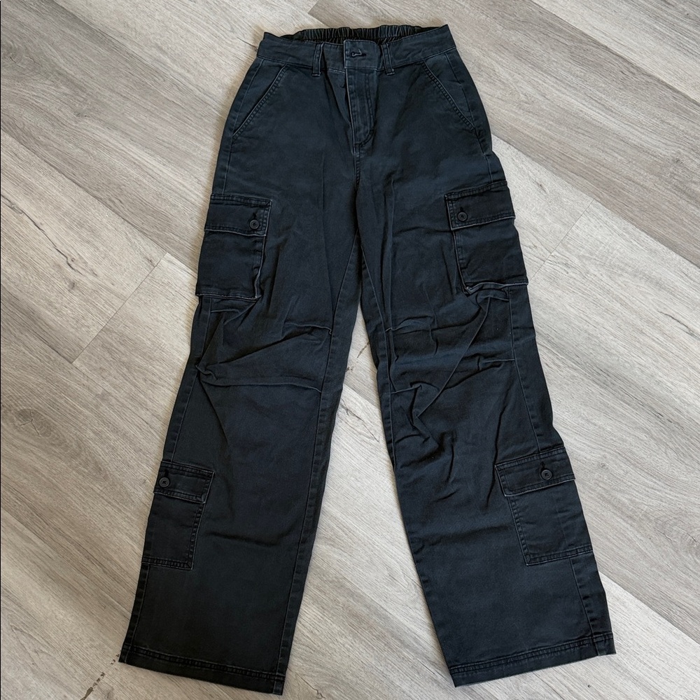 Wild fable women Black cargo elastic waist pants size XS